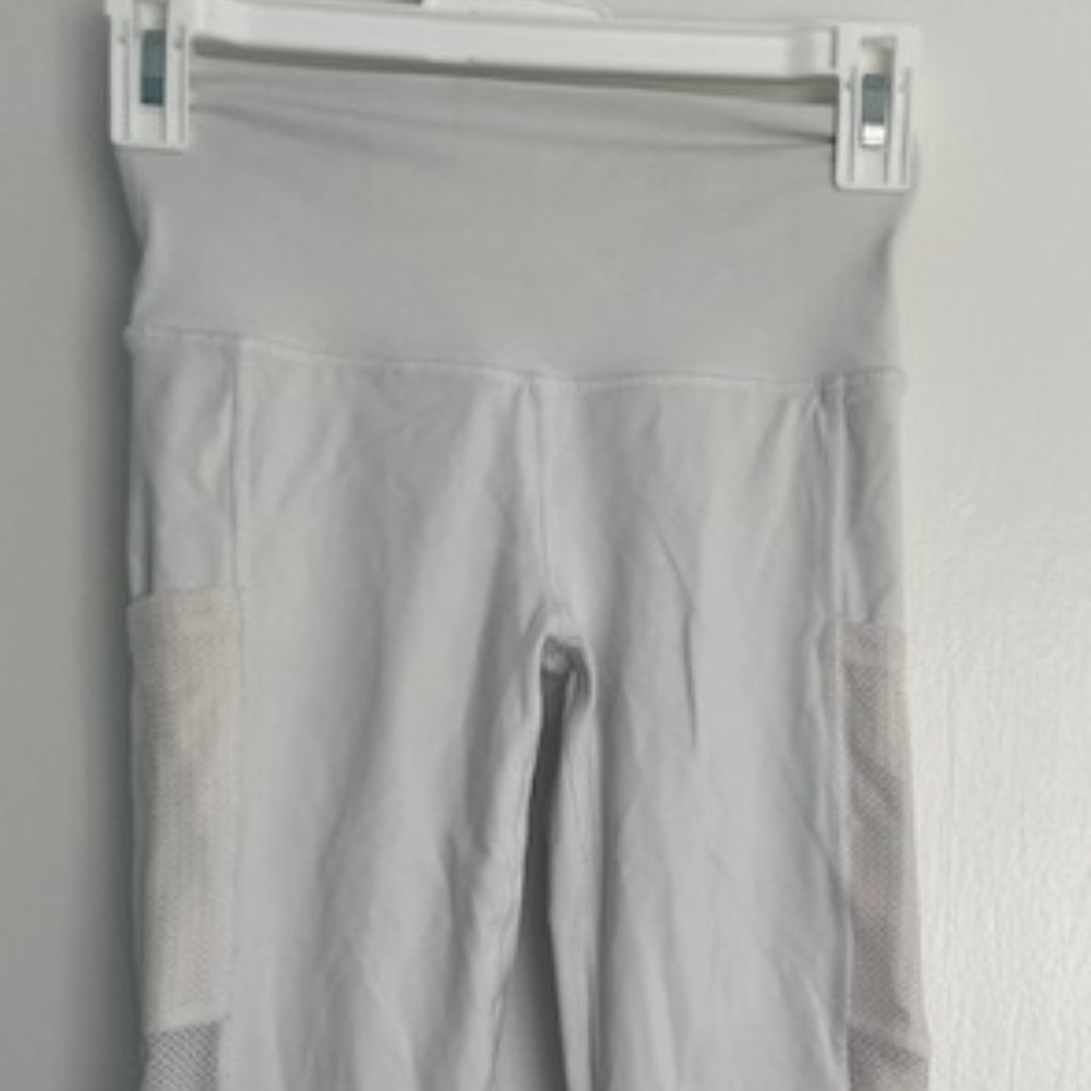 White aerie leggings